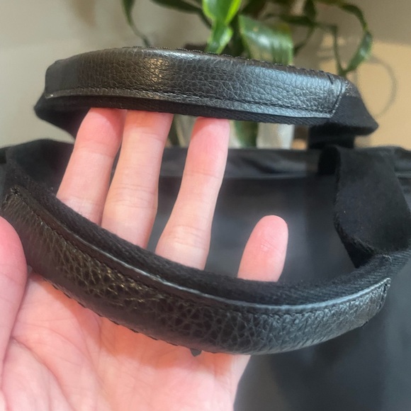 Coach Court Tote - Picture 4 of 10